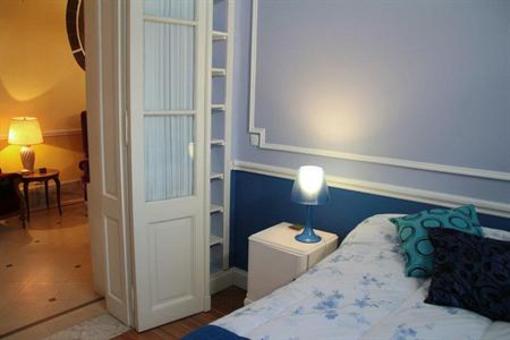 фото отеля Petit Hotel El Vitraux