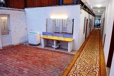 фото отеля Green Youth Hostel