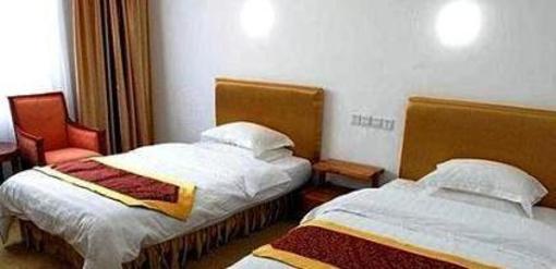 фото отеля Green Youth Hostel