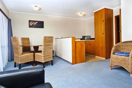 фото отеля Waikanae Beach Motel