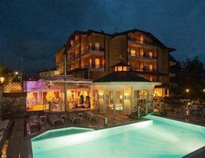 фото отеля Hotel Cristallo Garni Aaritz