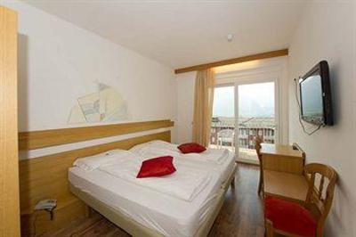 фото отеля Hotel Cristallo Garni Aaritz