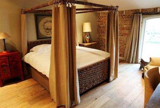 фото отеля Kasteel Altembrouck – Hampshire Classic 's Gravenvoeren