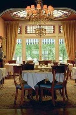фото отеля King's Villa Hotel