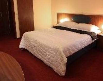фото отеля Pension & Restaurant Tilia