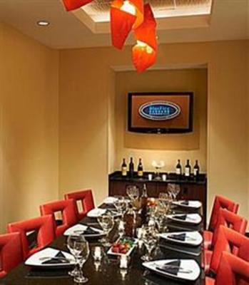 фото отеля Buffalo Marriott Niagara
