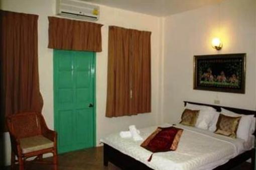 фото отеля Goldsea Beach Guest House