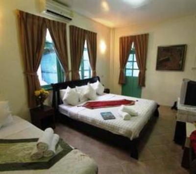 фото отеля Goldsea Beach Guest House