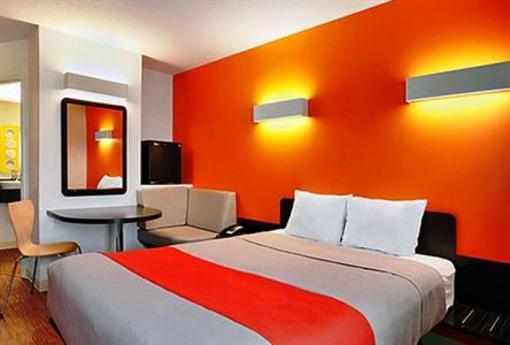фото отеля Motel 6 Swift Current SK