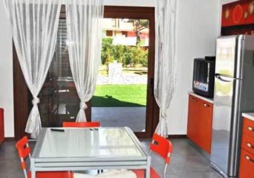 фото отеля Porto Pino Holiday House 2