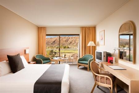 фото отеля Crowne Plaza Hotel Alice Springs