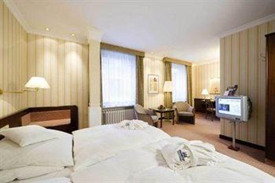 фото отеля Maritim Reichshof Hotel