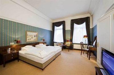 фото отеля Maritim Reichshof Hotel