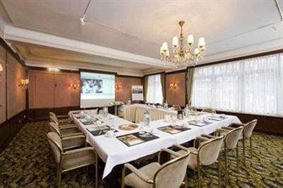 фото отеля Maritim Reichshof Hotel