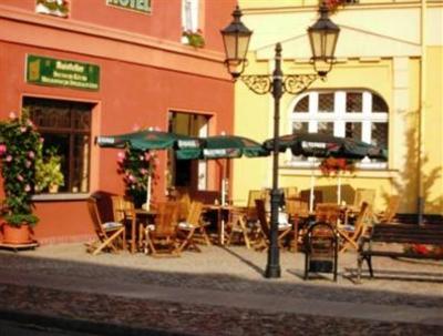 фото отеля Hotel And Restaurant Ratskeller Lindow