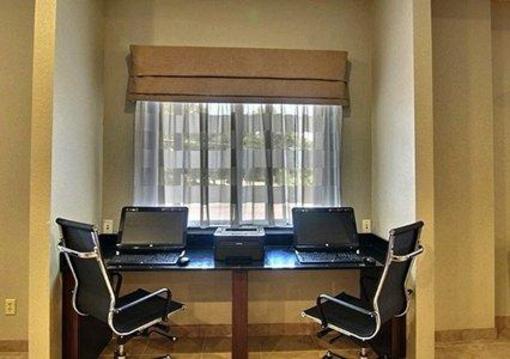 фото отеля Sleep Inn & Suites Marion