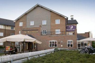фото отеля Premier Inn Harwich