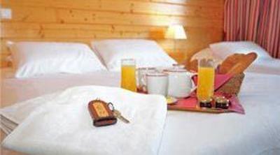 фото отеля Le Grand Tetras Hotel Font-Romeu