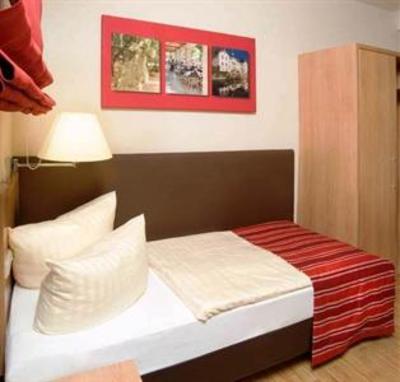 фото отеля Hotel Hauer Bollendorf