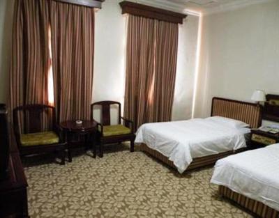 фото отеля Dalian Hotel