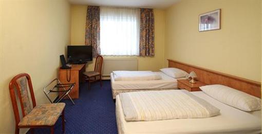 фото отеля Albatros Airport Hotel
