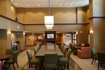 фото отеля Hampton Inn & Suites Tucson East