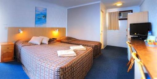 фото отеля Blue Waters Motel
