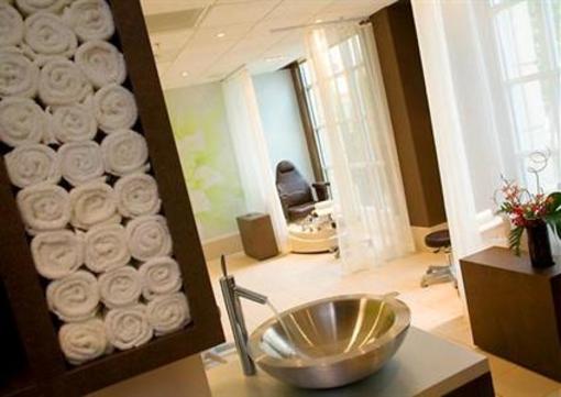 фото отеля Mystic Marriott Hotel Groton