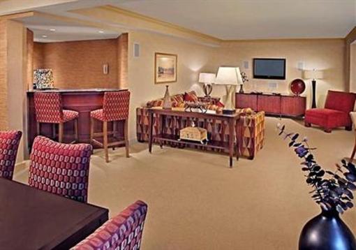 фото отеля Mystic Marriott Hotel Groton