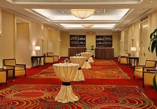 фото отеля Mystic Marriott Hotel Groton