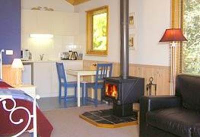 фото отеля Silverstream Bed & Breakfast Cottages Buxton (Australia)