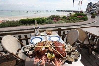 фото отеля Hotel De La Plage Saint-Pierre-Quiberon