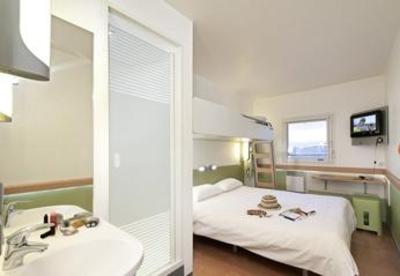 фото отеля Ibis Budget L'Isle Adam