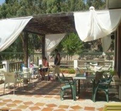 фото отеля Camping Puerta de la Alpugarra