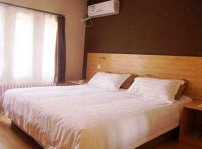 фото отеля Jinri Saibei Express Hotel
