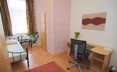 фото отеля Hotel am Bahnhof Recklinghausen
