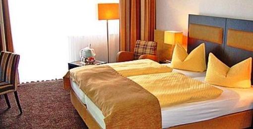 фото отеля Hotel & Restaurant Markgraf Lehnin