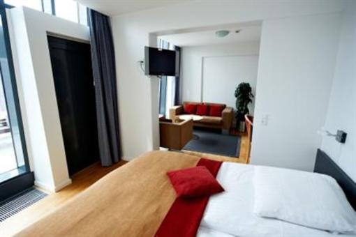 фото отеля Idraettens Hus