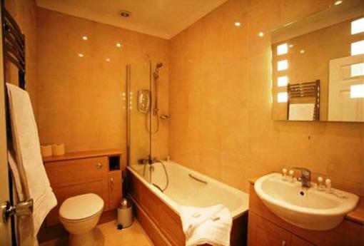 фото отеля Coasting Pilot Hotel Burry Port