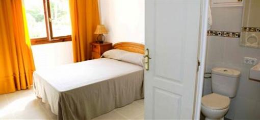 фото отеля Apartamentos Obrador