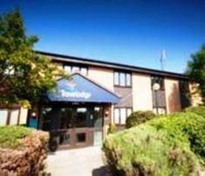 фото отеля Travelodge Towcester Silverstone