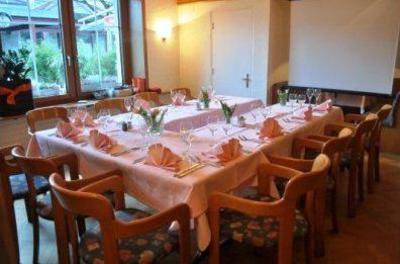 фото отеля Hotel Schweizerhof Wetzikon