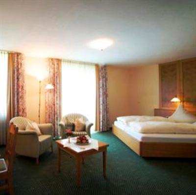 фото отеля Dornweiler Hof Hotel