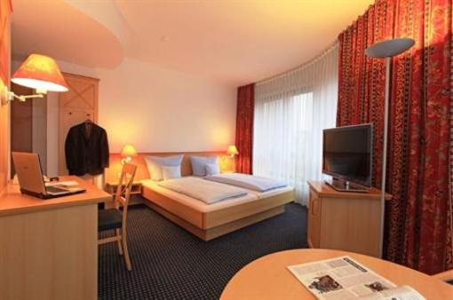фото отеля Hotel Near By
