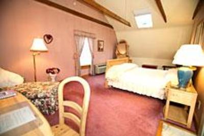 фото отеля South Shire Inn