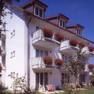 фото отеля Hotel Gasthaus Zur Krone Weil am Rhein