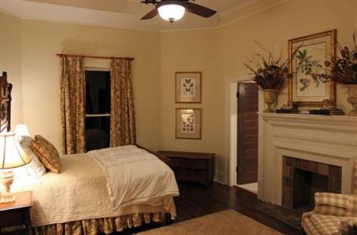 фото отеля Goodwin Manor