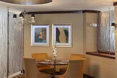 фото отеля Doubletree Hotel Atlanta/North Druid Hills