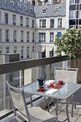 фото отеля Warwick Champs Elysees Hotel