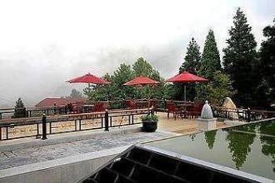 фото отеля Jinxiu Holiday Hotel